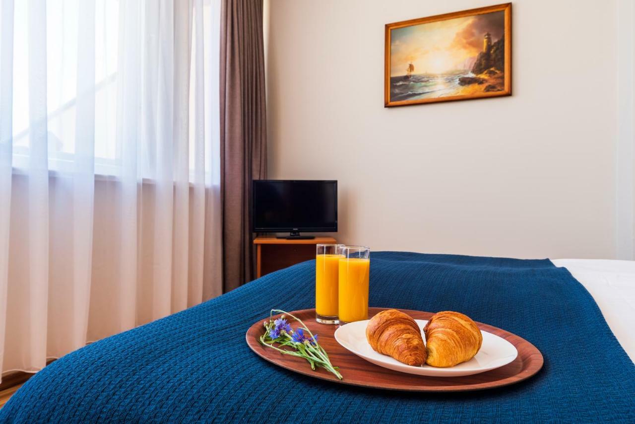 Aidaras Hotel Palanga Buitenkant foto